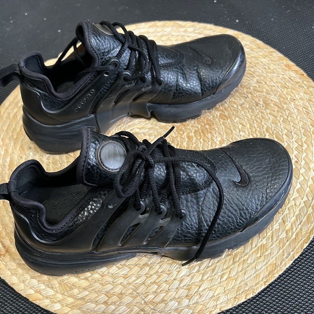 Nike Girls  Air Presto VT3 Leather Sneakers Trainers Size 5